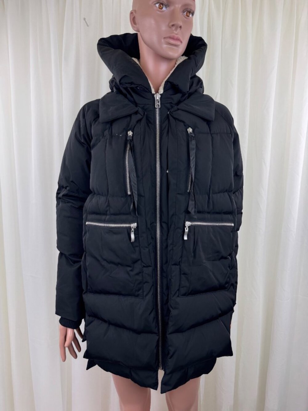 Orolay Thickened Duck Down Puffer Parka Black Cream Sherpa Lined Hood Size Small